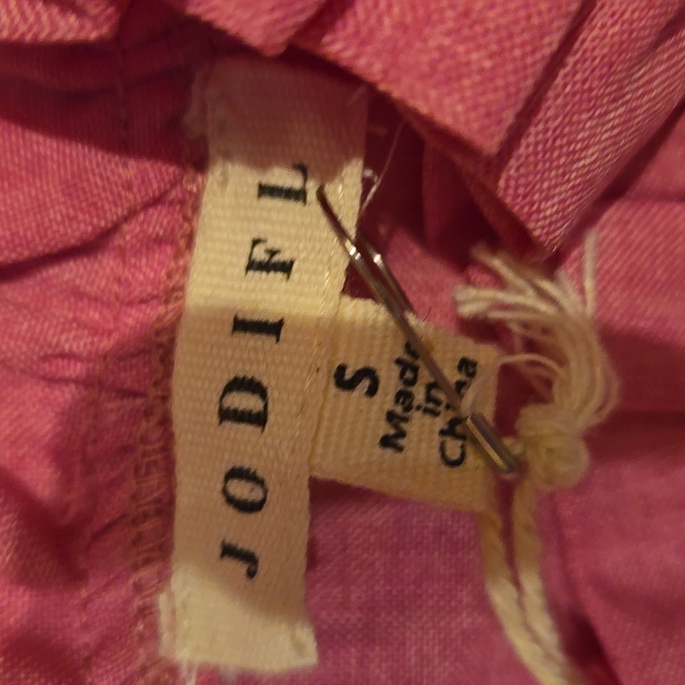 New Jodifl Los Angeles Frilly Flutter Sleeve Blouse - Picture 3 of 10